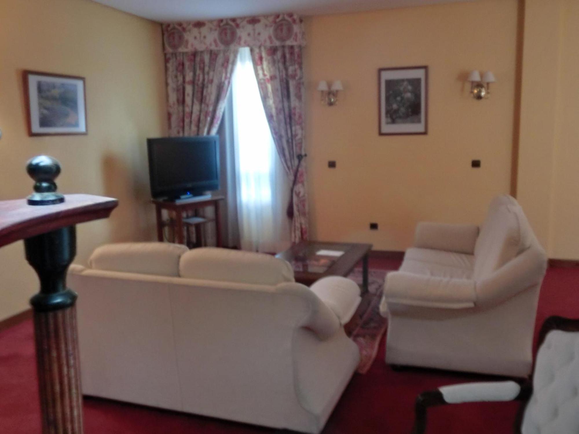 Hotel Lozano Antequera Room photo